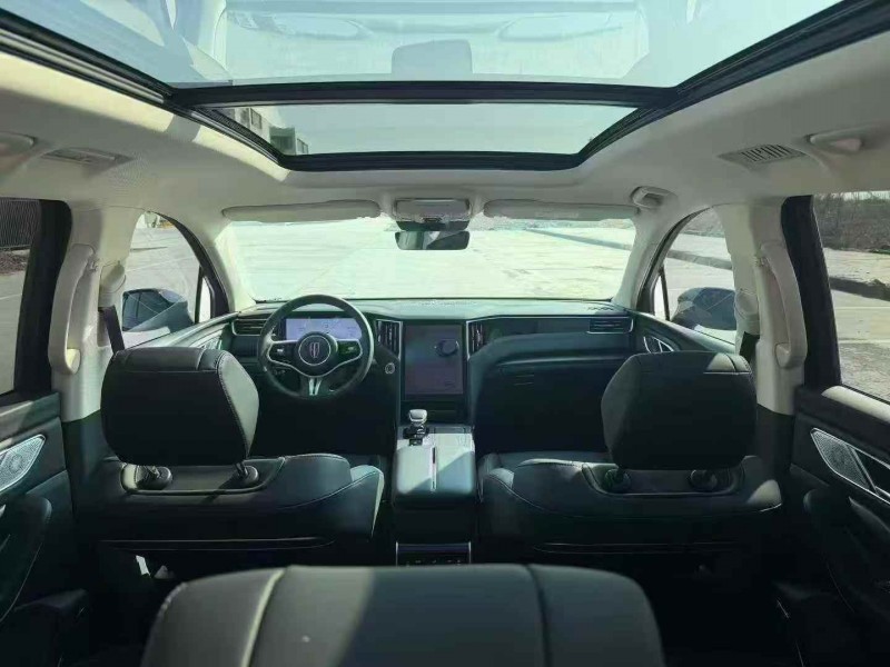 北海25年红旗HS76