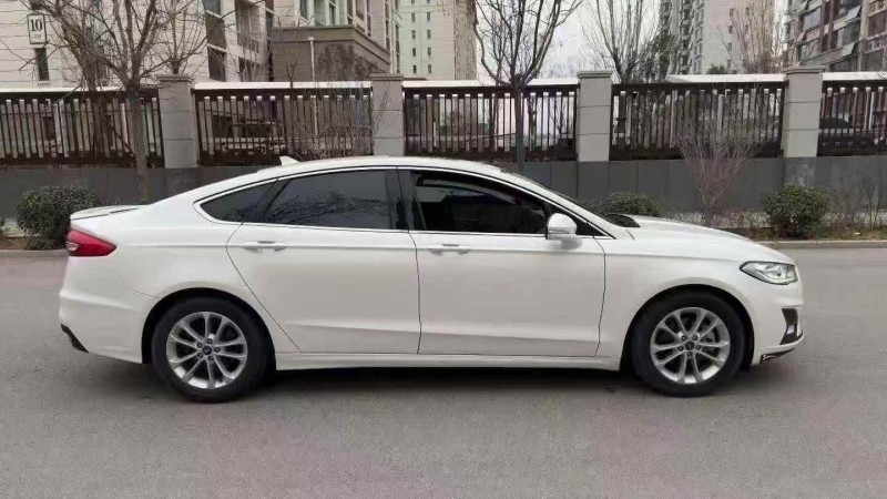 枣庄21年福特蒙迪欧3