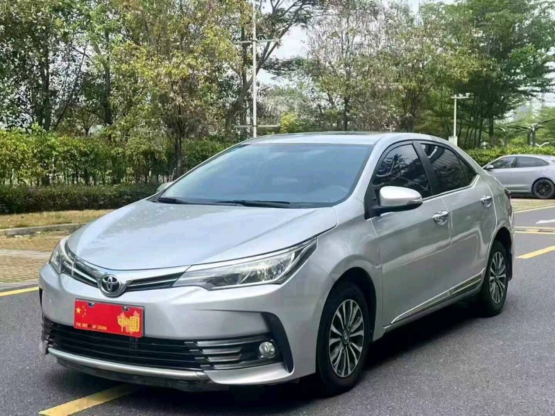 广州17年丰田卡罗拉2