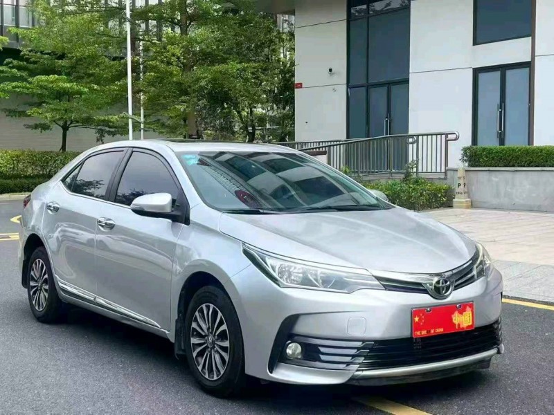 广州17年丰田卡罗拉3