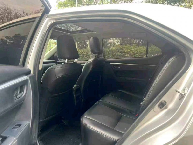 广州17年丰田卡罗拉8