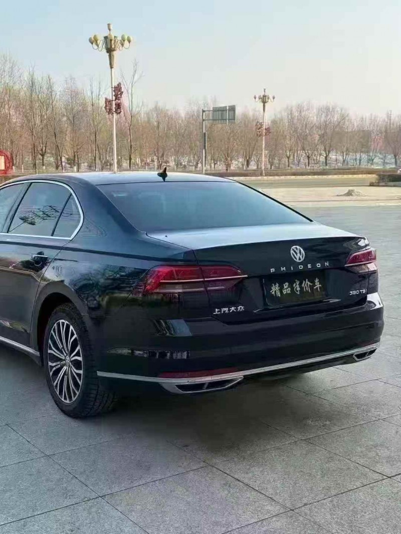 吉林20年大眾輝昂4