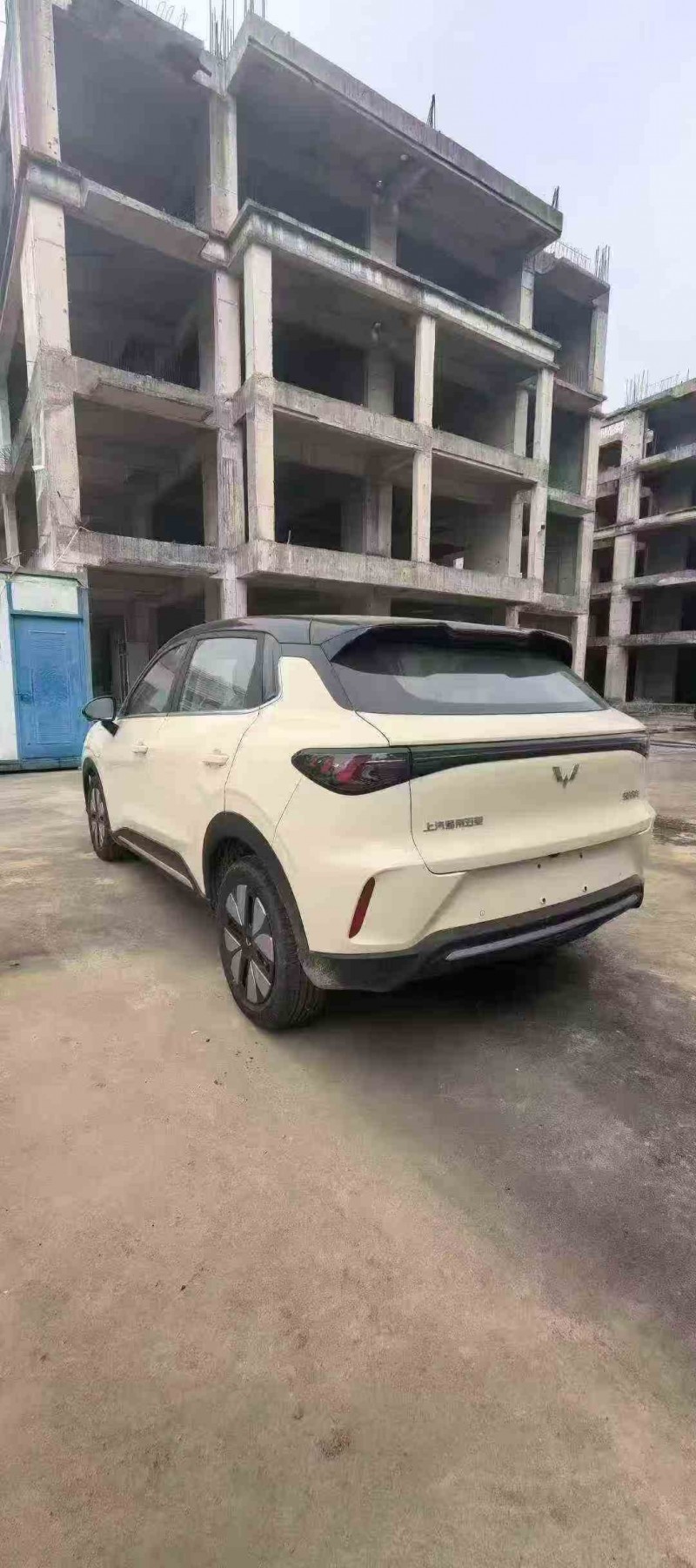 北海25年五菱汽车缤果7