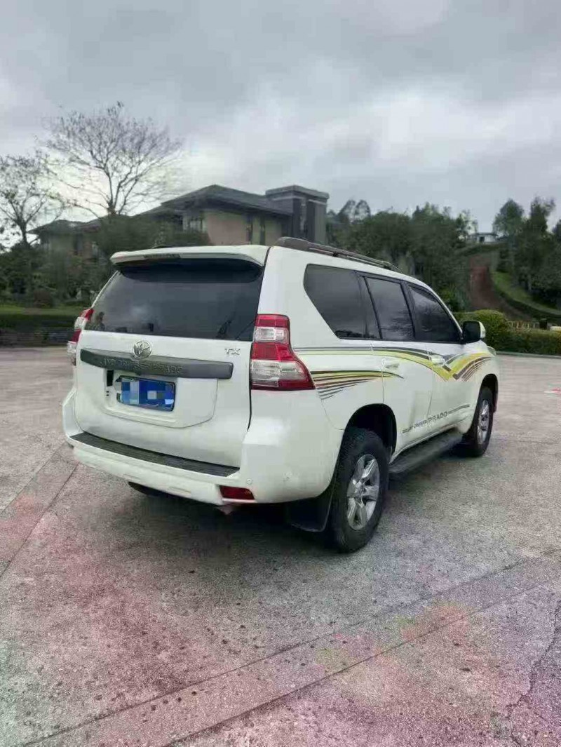 梧州15年豐田普拉多8