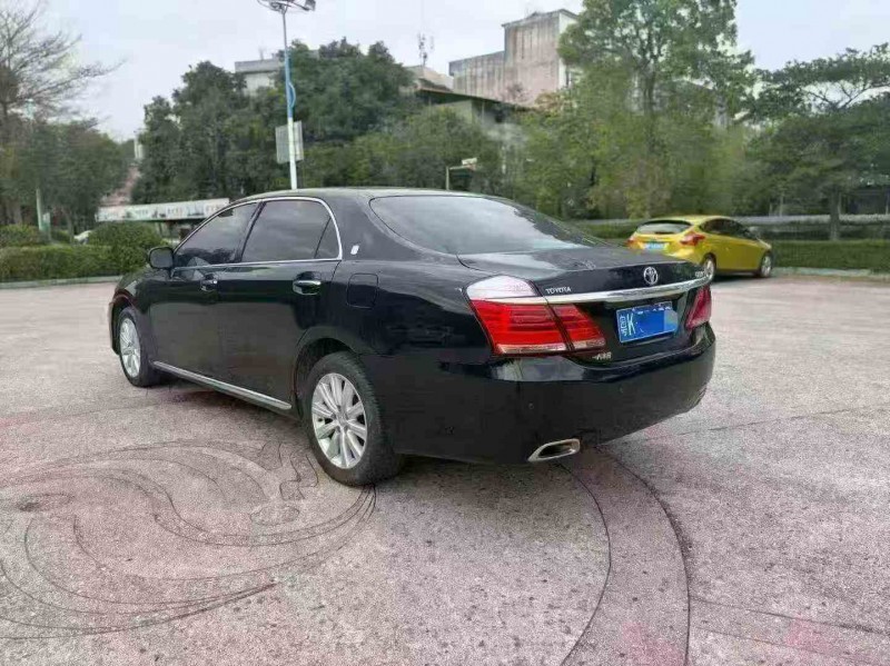 北海14年豐田皇冠6