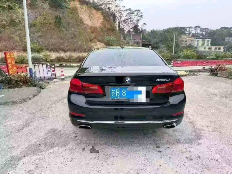 桂林20年宝马5系9