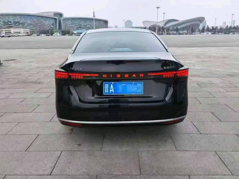 保定26年日产天籁8