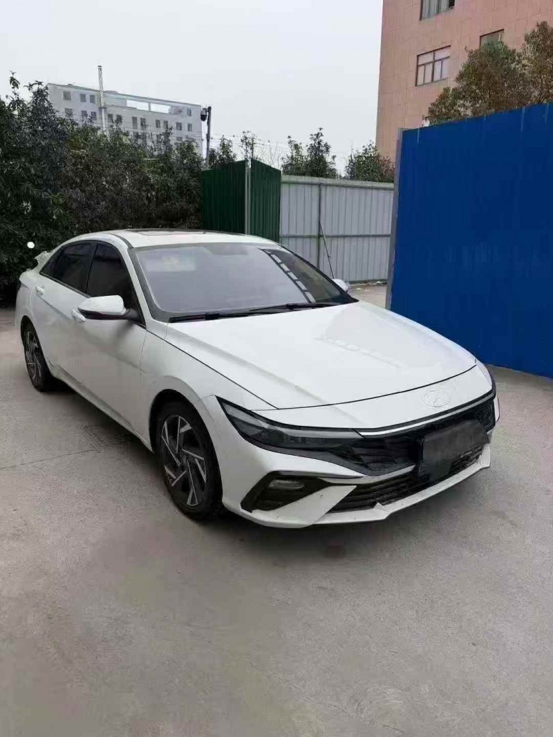 湖州24年现代伊兰特3