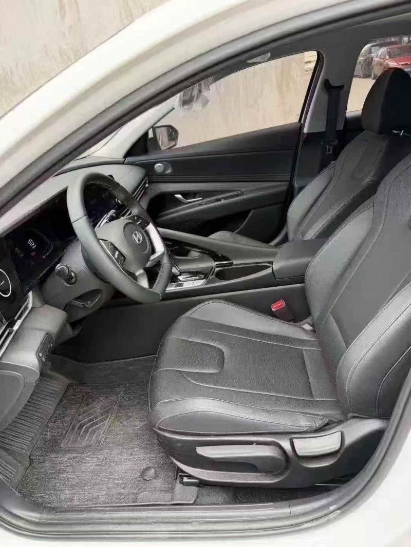 湖州24年现代伊兰特4