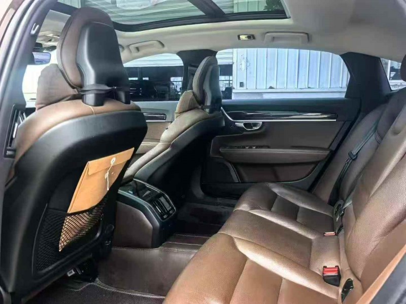 苏州17年沃尔沃S906