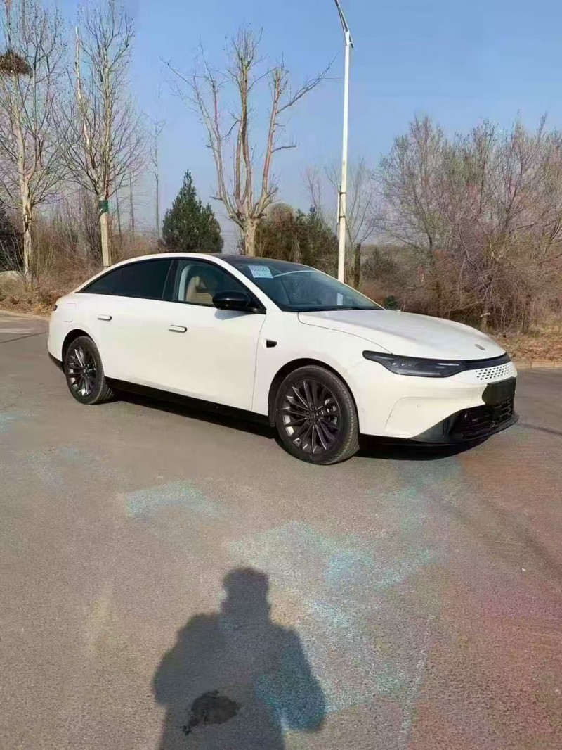 邯鄲26年零跑汽車C019