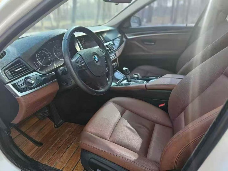 济宁15年宝马5系6