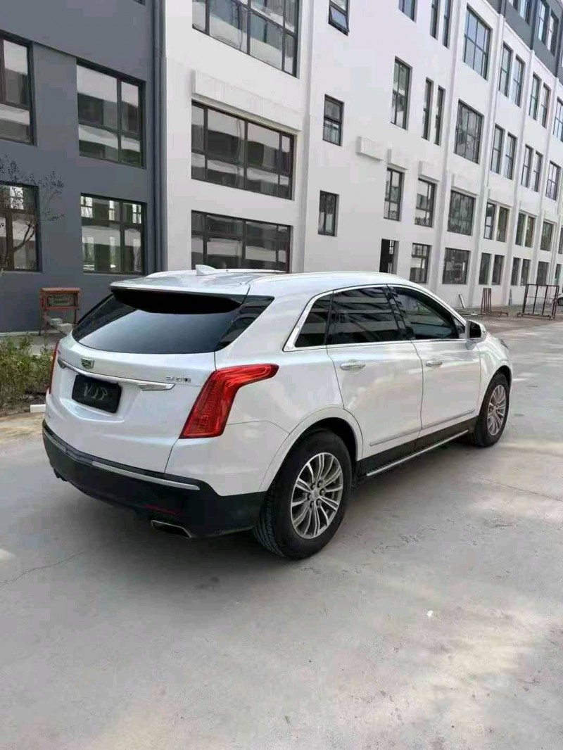 枣庄18年凯迪拉克XT57