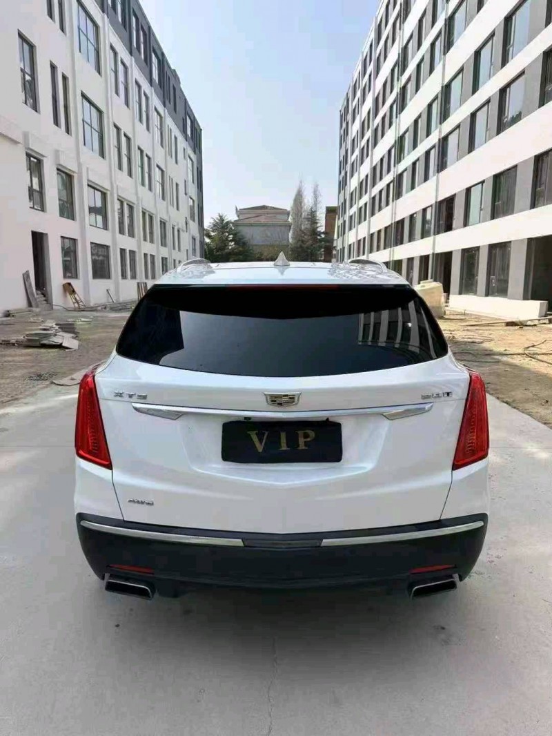 枣庄18年凯迪拉克XT59
