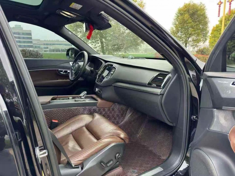 青岛23年沃尔沃XC907