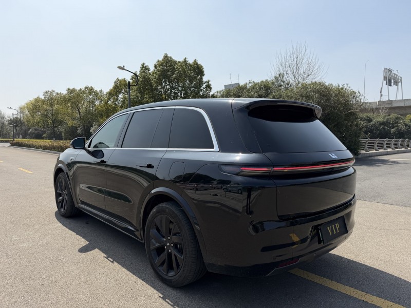 盐城23年理想L89