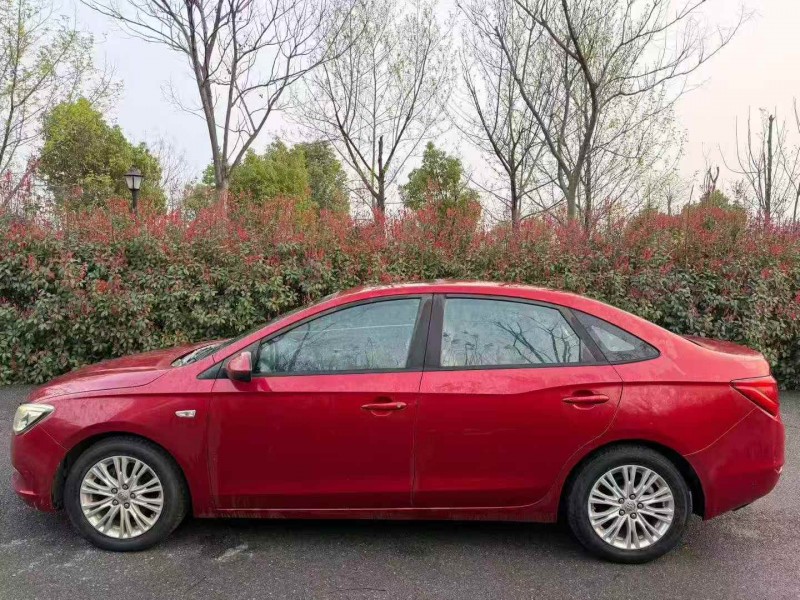 荆州17年别克英朗7