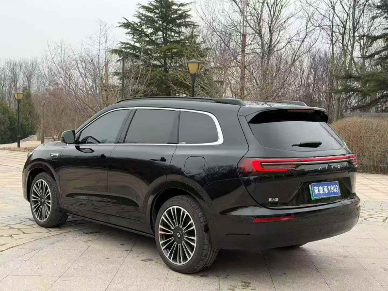 东营24年华为智选问界8