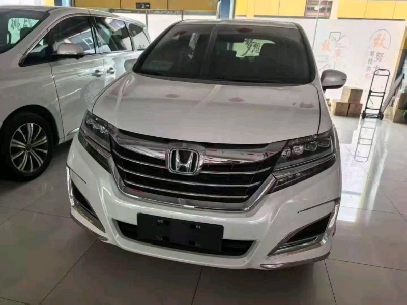 济宁19年本田艾力绅1