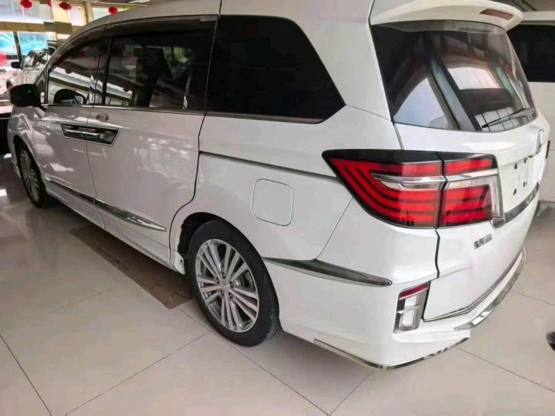 济宁19年本田艾力绅5