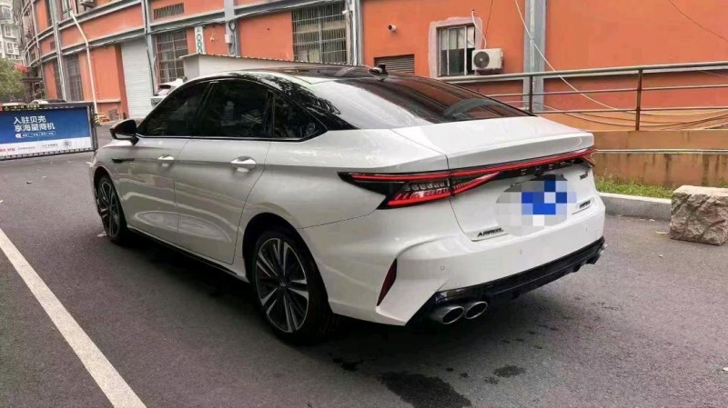 嘉兴25年奇瑞艾瑞泽5