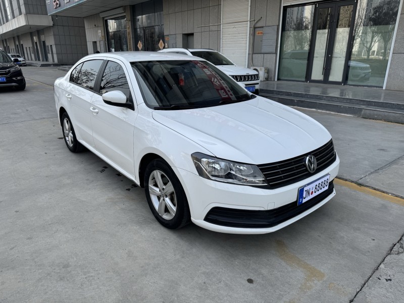 济宁19年大众朗逸3