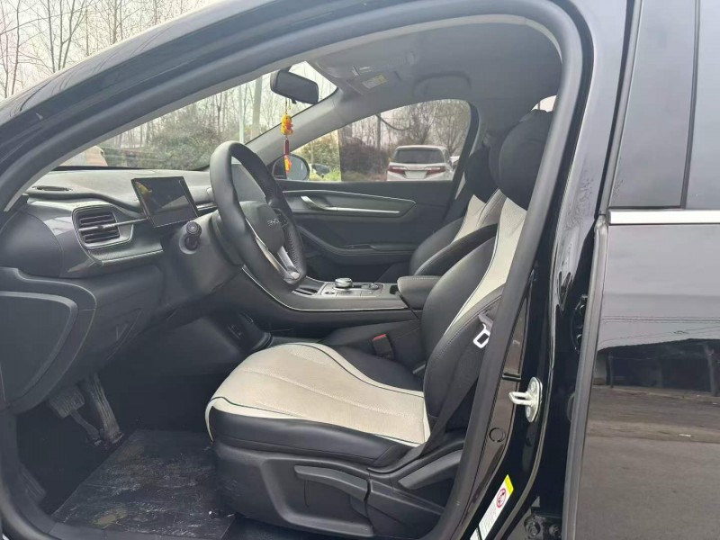 徐州24年比亚迪驱逐舰6