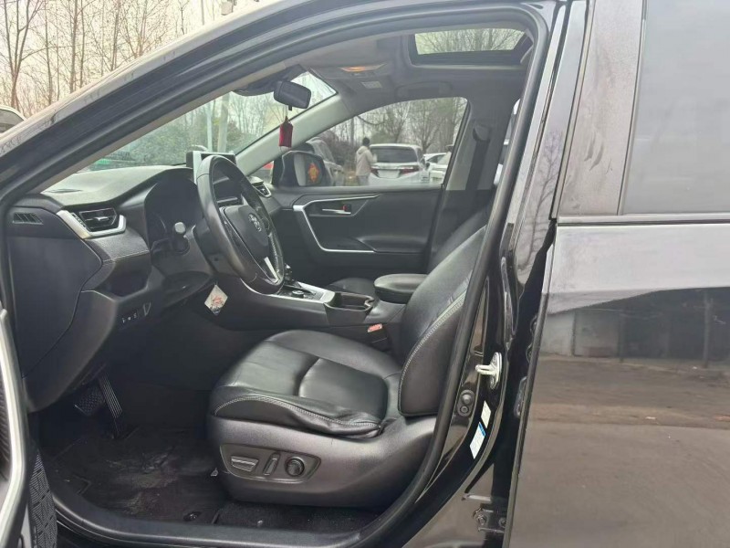 徐州20年丰田RAV4荣放6