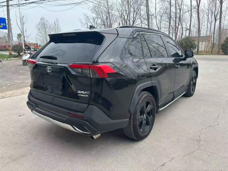 徐州20年丰田RAV4荣放8