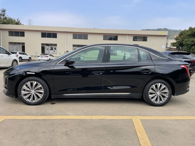 中山25年紅旗E-QM52