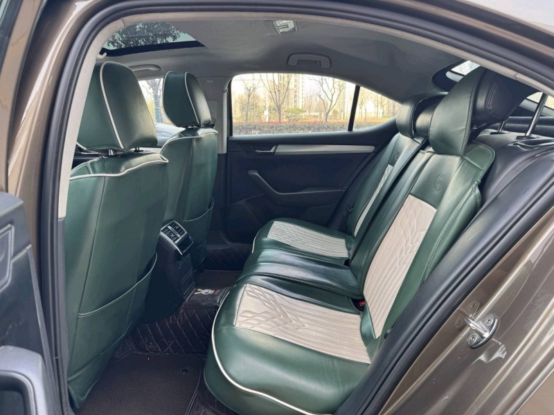 濟寧17年斯柯達速派6