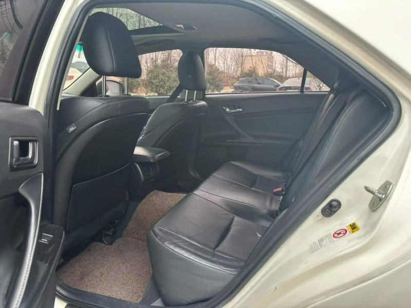 徐州13年豐田銳志5