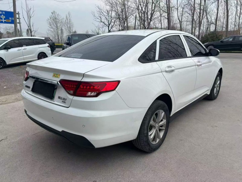 徐州23年吉利帝豪8