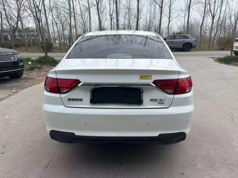 徐州23年吉利帝豪9