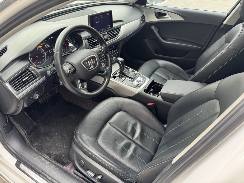 济宁18年奥迪A4L8