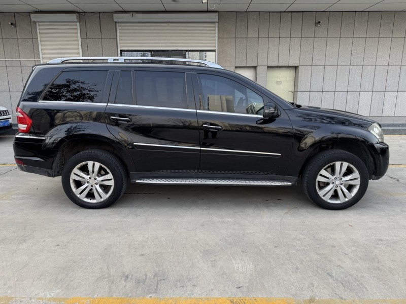 济宁13年奔驰GL7