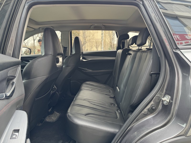 济宁22年长安汽车CS757