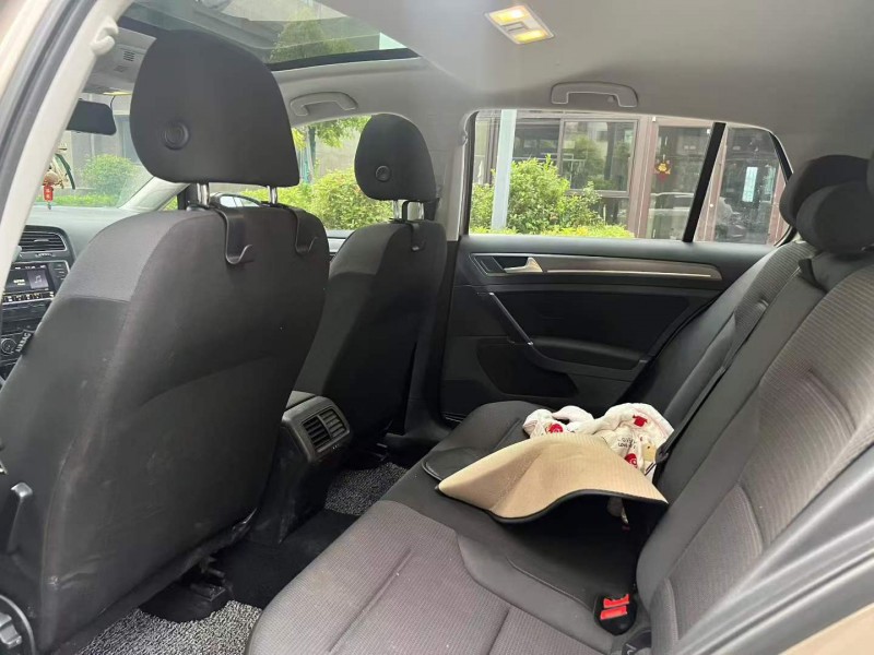 徐州17年大眾高爾夫6