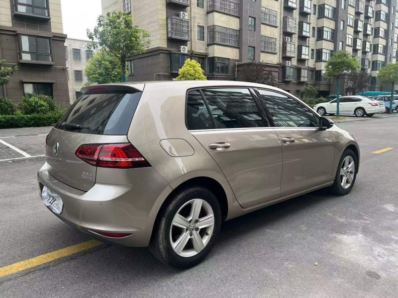 徐州17年大眾高爾夫7