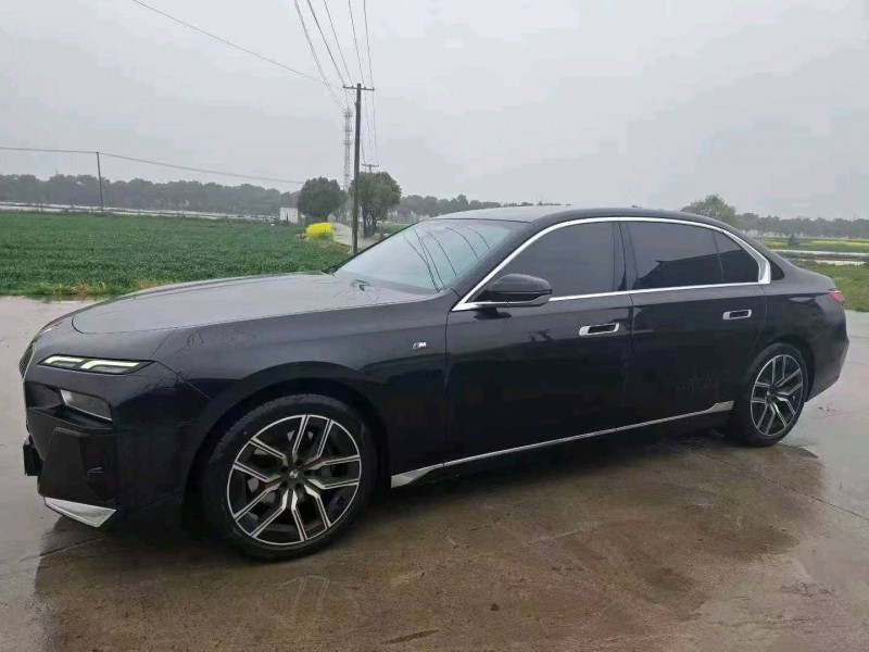 常州25年宝马7系2