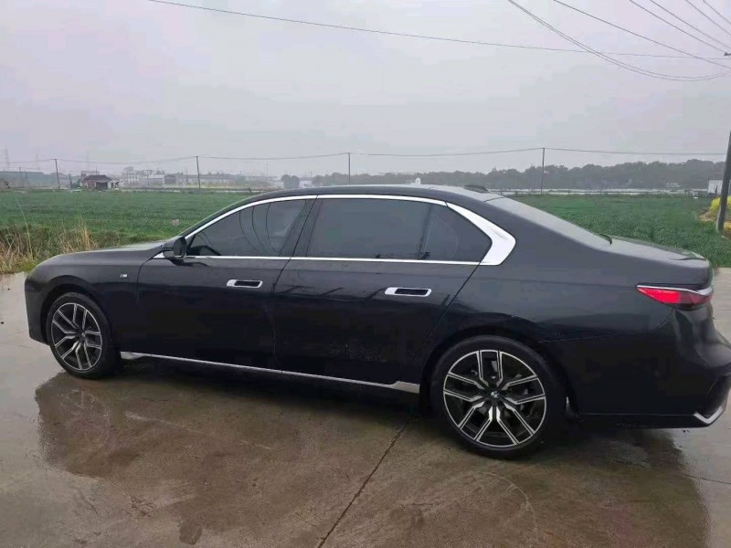 常州25年宝马7系9