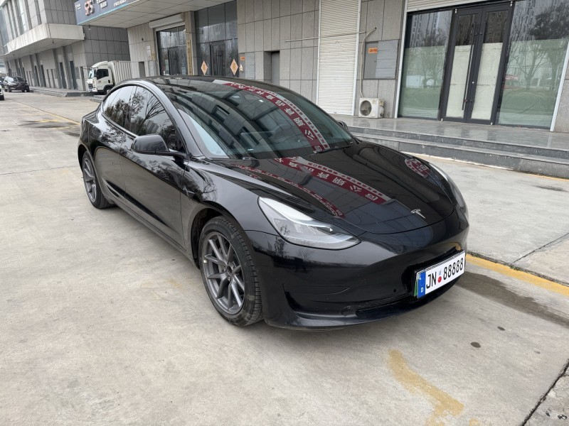 濟寧23年特斯拉MODEL 32