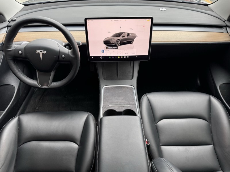 濟寧23年特斯拉MODEL 38