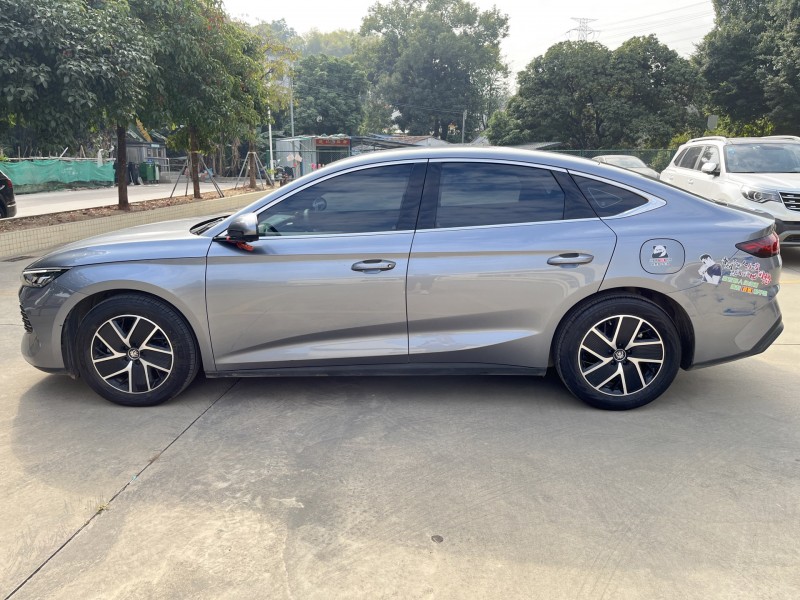 中山24年比亚迪秦2