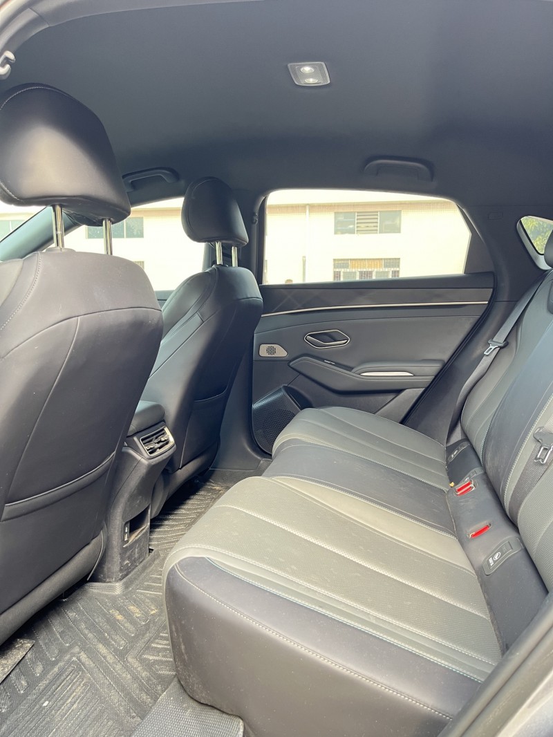 中山24年比亚迪秦6