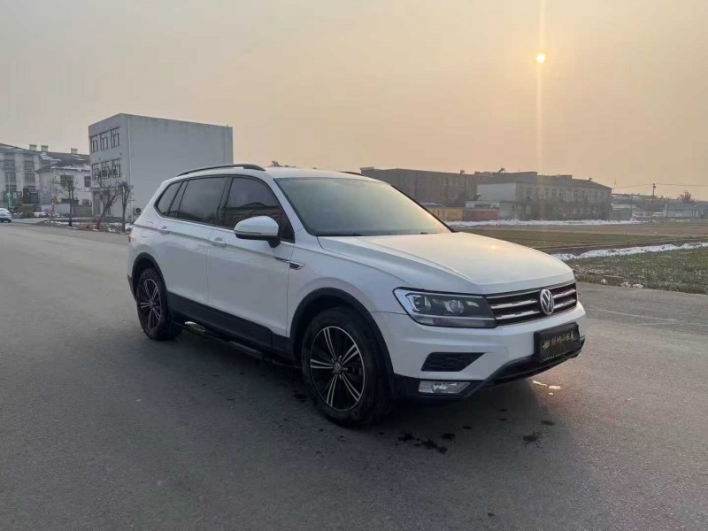 徐州20年大眾途觀3