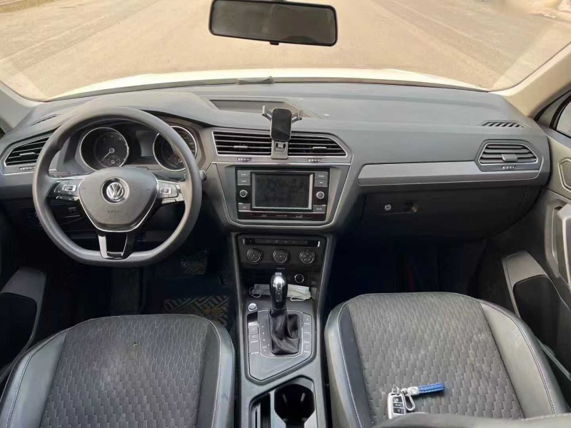 徐州20年大眾途觀5