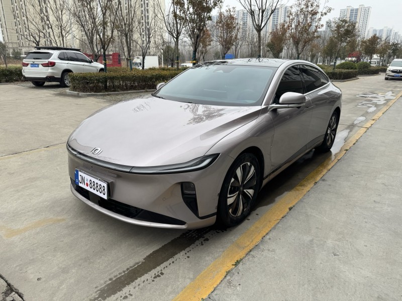 濟寧24年長安汽車啟源2