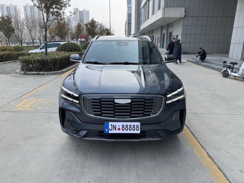 济宁23年吉利星越1