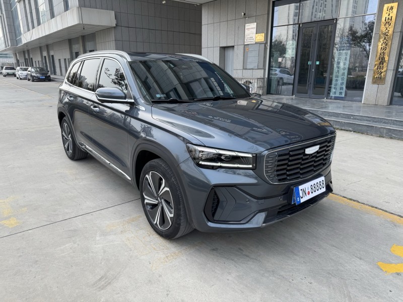 济宁23年吉利星越2